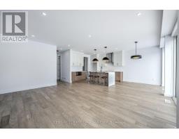 245 HESSELMAN CRESCENT - 8