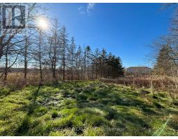 1343 SUNNINGDALE ROAD E - 3