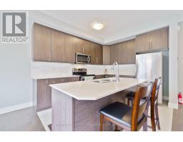 1660 BEAVERBROOK AVENUE - 10