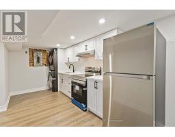 122 WINDSOR CRESCENT - 22