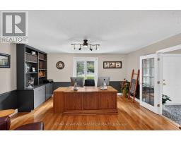 109 SALISBURY DRIVE - 18