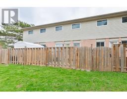 27 - 45 GATEWOOD PLACE - 38