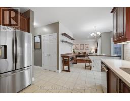 979 MOY CRESCENT - 16