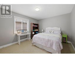 979 MOY CRESCENT - 26