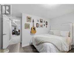 979 MOY CRESCENT - 39