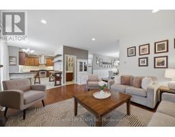 979 MOY CRESCENT - 9