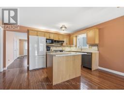 64 WILLOW CRESCENT - 11