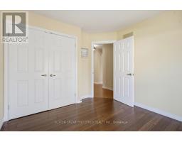 64 WILLOW CRESCENT - 27