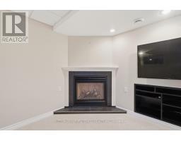 64 WILLOW CRESCENT - 33