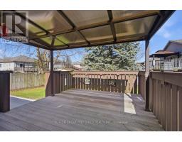 64 WILLOW CRESCENT - 38