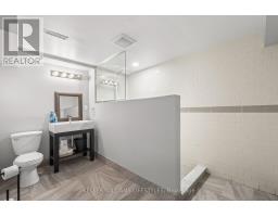 20 GATEWOOD CRESCENT - 32