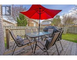 22 STONEYCREEK CRESCENT - 34