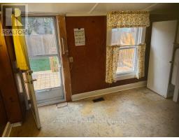 646 TRAFALGAR STREET - 22