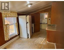 646 TRAFALGAR STREET - 4