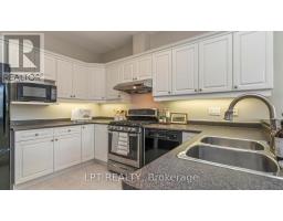 8 - 21 ST JOHNS DRIVE - 12