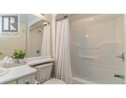 8 - 21 ST JOHNS DRIVE - 21