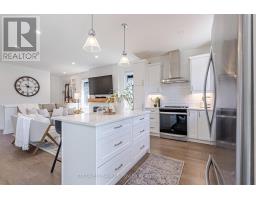 64 - 383 DAVENTRY WAY - 13