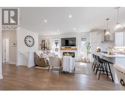 64 - 383 DAVENTRY WAY - 8