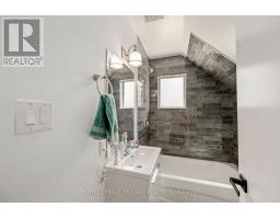 549 QUEBEC STREET - 19