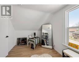 549 QUEBEC STREET - 24