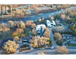 754 RIVERSIDE DRIVE - 35