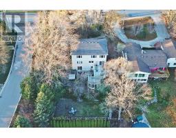 754 RIVERSIDE DRIVE - 37