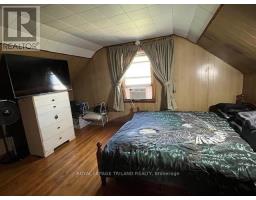 24909 QUEENS LINE - 11