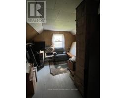 24909 QUEENS LINE - 12