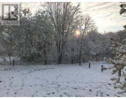 24909 QUEENS LINE - 22