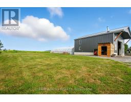 4484 AUSABLE DRIVE - 43