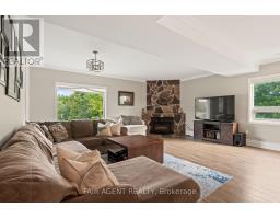 4484 AUSABLE DRIVE - 9