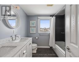 45 CHAUCER ROAD N - 24