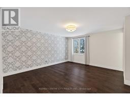 45 CHAUCER ROAD N - 25