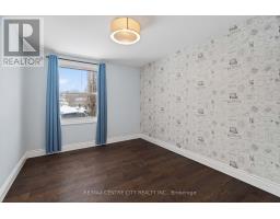 45 CHAUCER ROAD N - 31