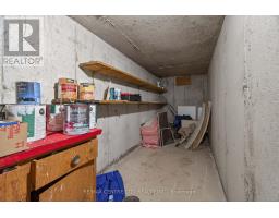 45 CHAUCER ROAD N - 39