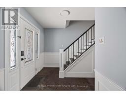 45 CHAUCER ROAD N - 8