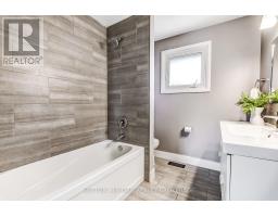 637 JASON CRESCENT - 10