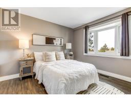 637 JASON CRESCENT - 11