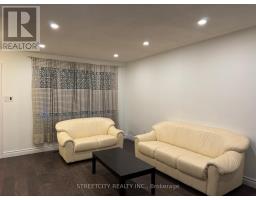 102 PAPERBIRCH CRESCENT - 3