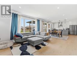 13 BRISCOE CRESCENT - 12