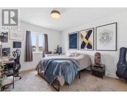 13 BRISCOE CRESCENT - 31