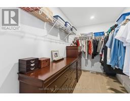 13 BRISCOE CRESCENT - 35