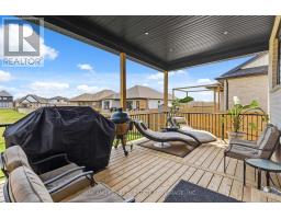 13 BRISCOE CRESCENT - 40