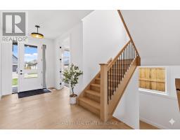 13 BRISCOE CRESCENT - 8