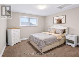 56 COMPASS TRAIL - 19