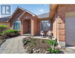 519 ROSECLIFFE TERRACE - 3