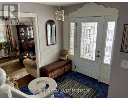 315 CARADOC STREET N - 3