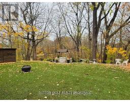 315 CARADOC STREET N - 40