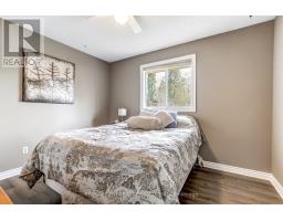 79 ASHLEY CRESCENT - 15