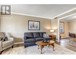 79 ASHLEY CRESCENT - 5